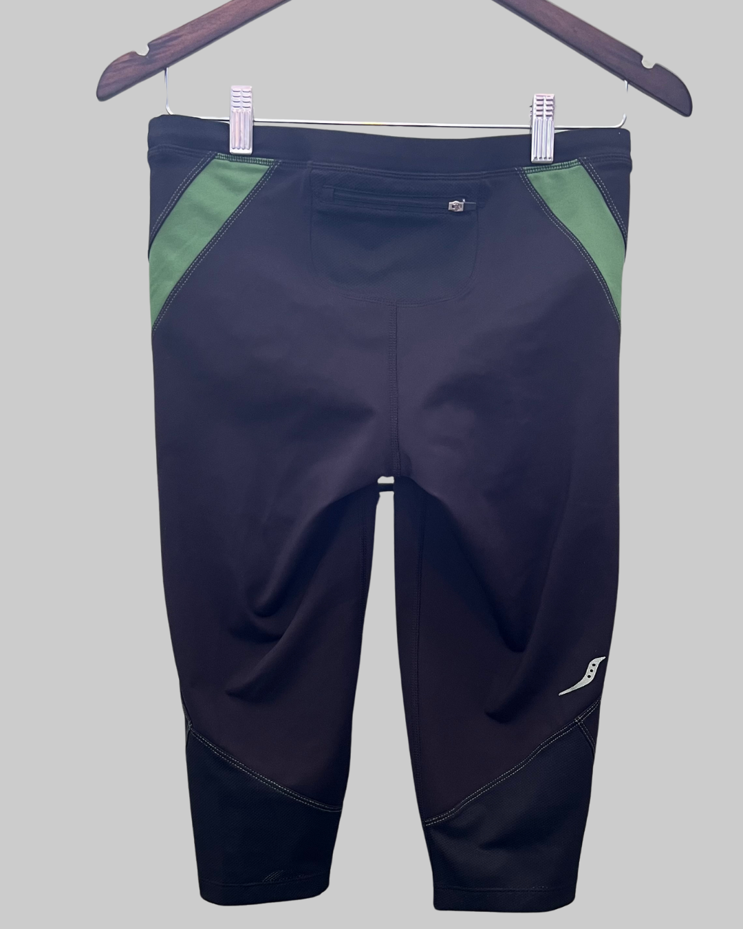 Saucony Women's Capri Cropped Black Activewear Running Cycling Pants